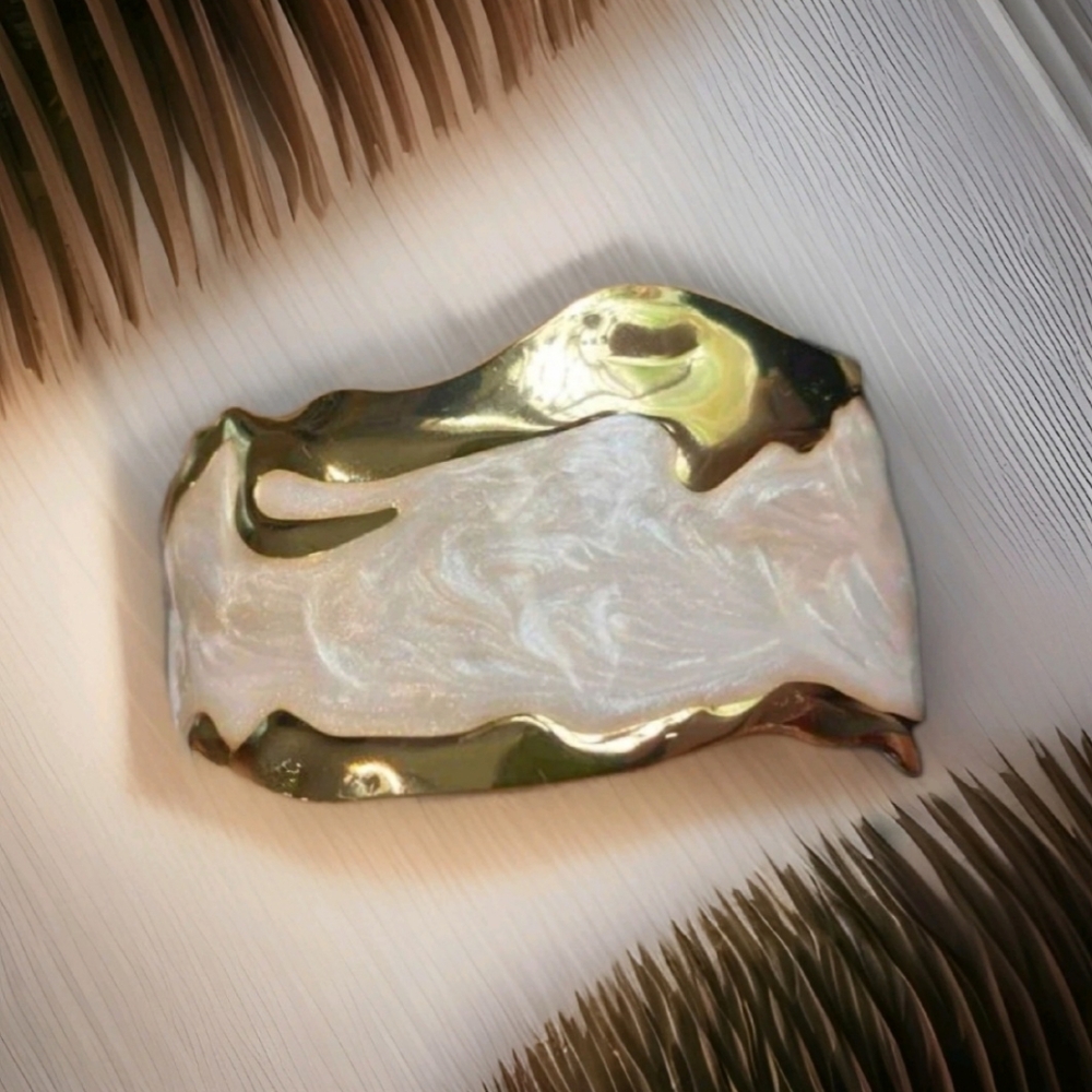 Vintage Estate Enamel Abstract Design Brutalist Gold Cuff Bracelet - Picture 8 of 16